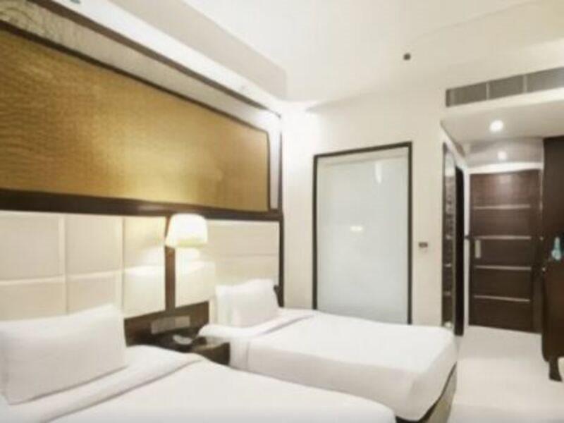 Kings Forth Hotels New Delhi Exteriör bild
